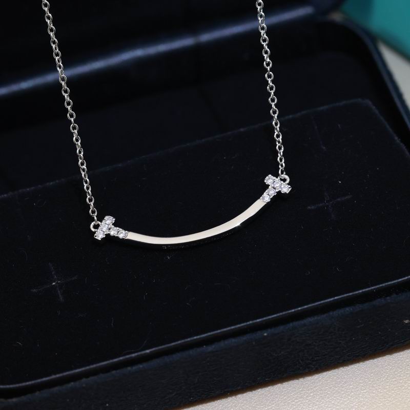 Tiffany Necklace 03yxs32